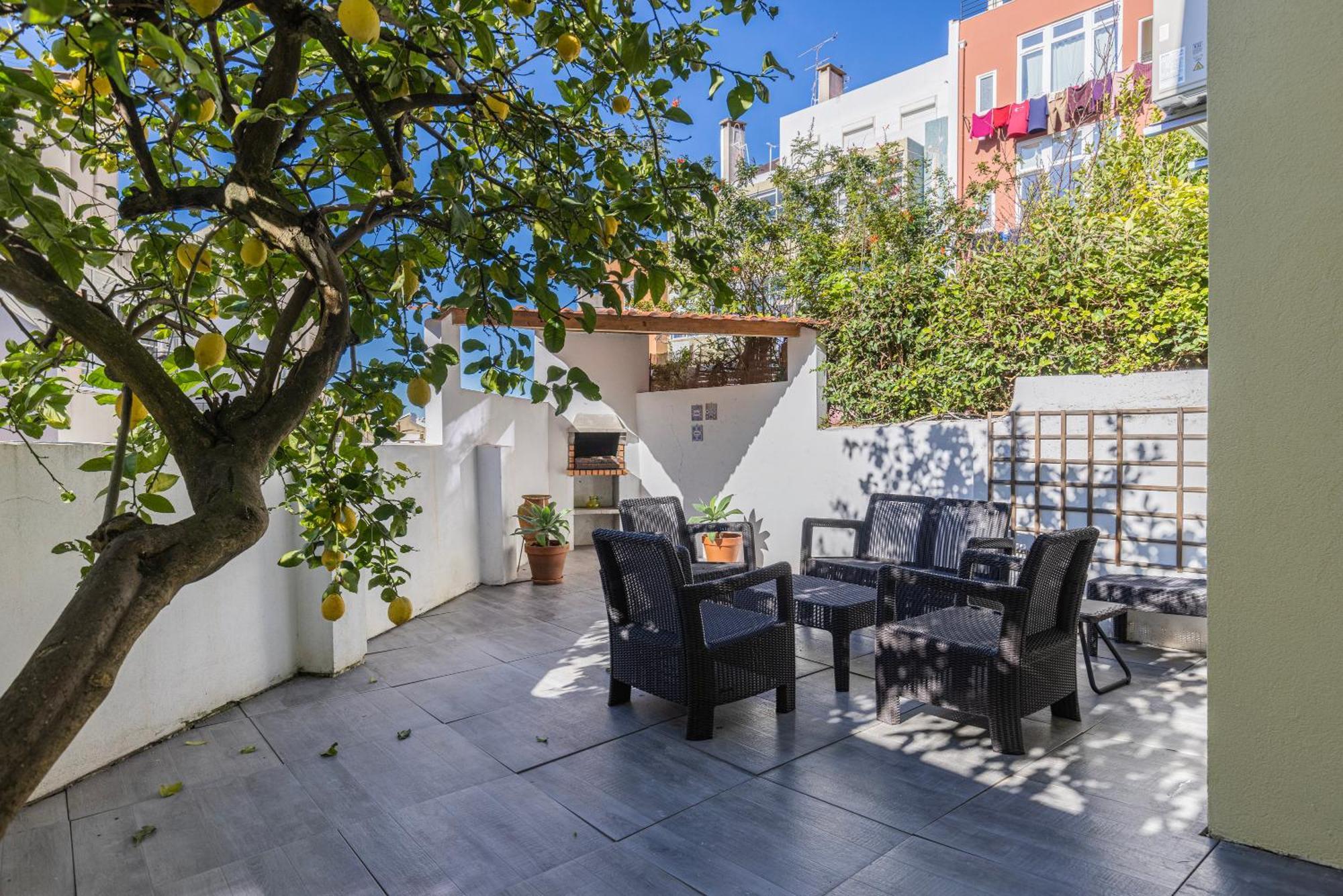 Apartamento Moderno Com Terraco Лиссабон Экстерьер фото