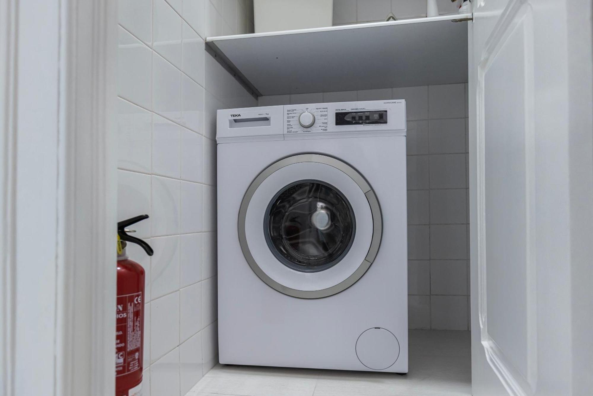 Apartamento Moderno Com Terraco Лиссабон Экстерьер фото